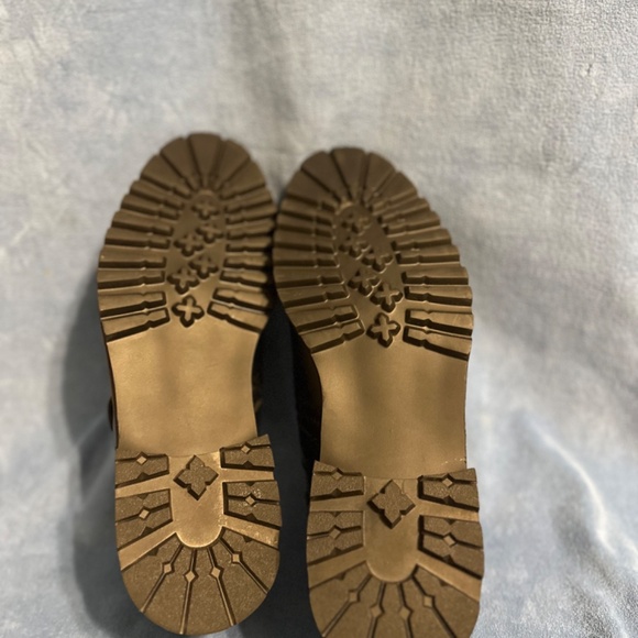 Meijiana, ( NEW) men’s dress shoe, Oxford, size 11 main image 2